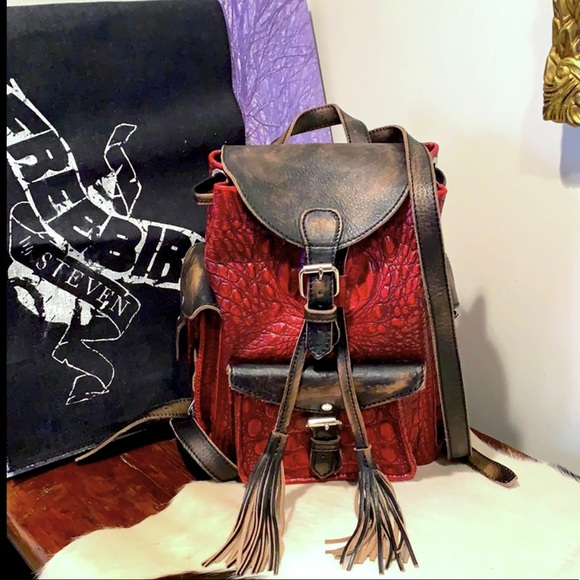 FREEBIRD BY STEVEN Brett Red Crocodile Backpack - Picture 8 of 15